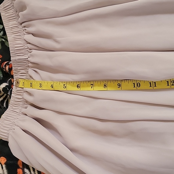 Long Soft Gray Flowy Skirt - Picture 6 of 7